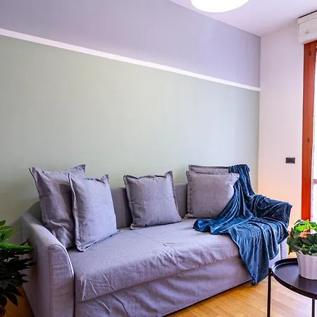 Familybo Sant'orsola Apartment *